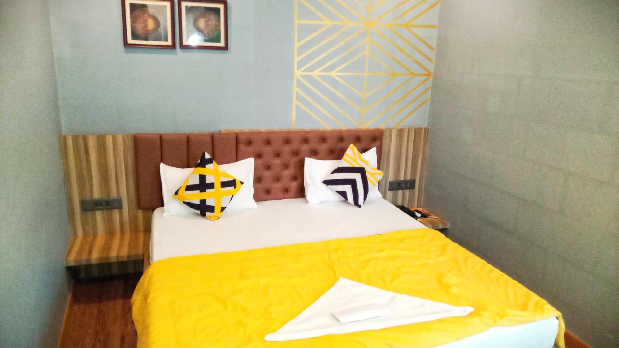 The Promise Hotel And Resort Tajpur Habitación foto